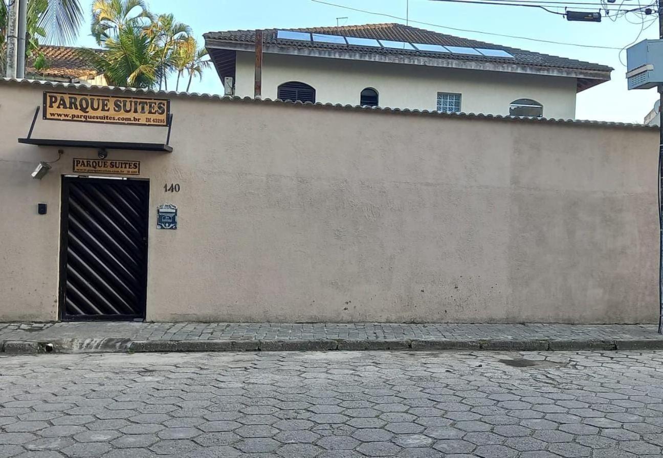 Pousada Parque Suites Estacionamento E Piscina Guarujá Exteriér fotografie
