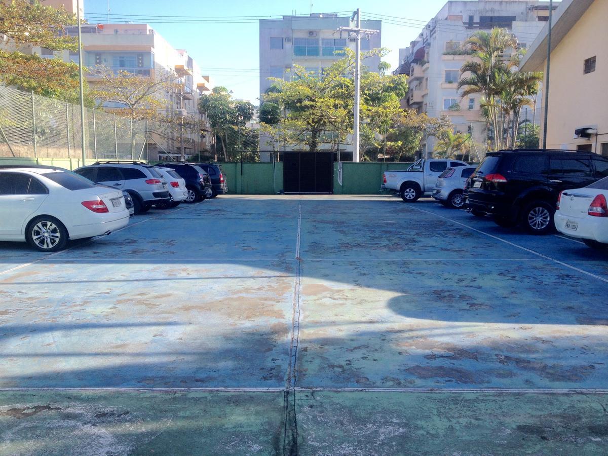 Pousada Parque Suites Estacionamento E Piscina Guarujá Exteriér fotografie